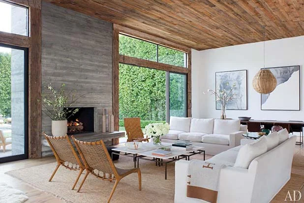 This home is actually in Beverly Hills, the home of Jenni Kayne, however I love the blend of neutral colors…