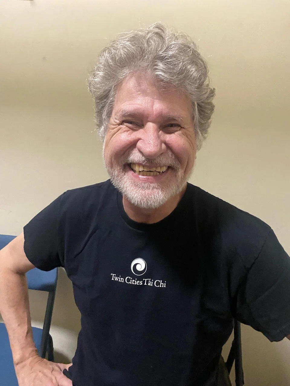 Instructor Christopher Knudtson