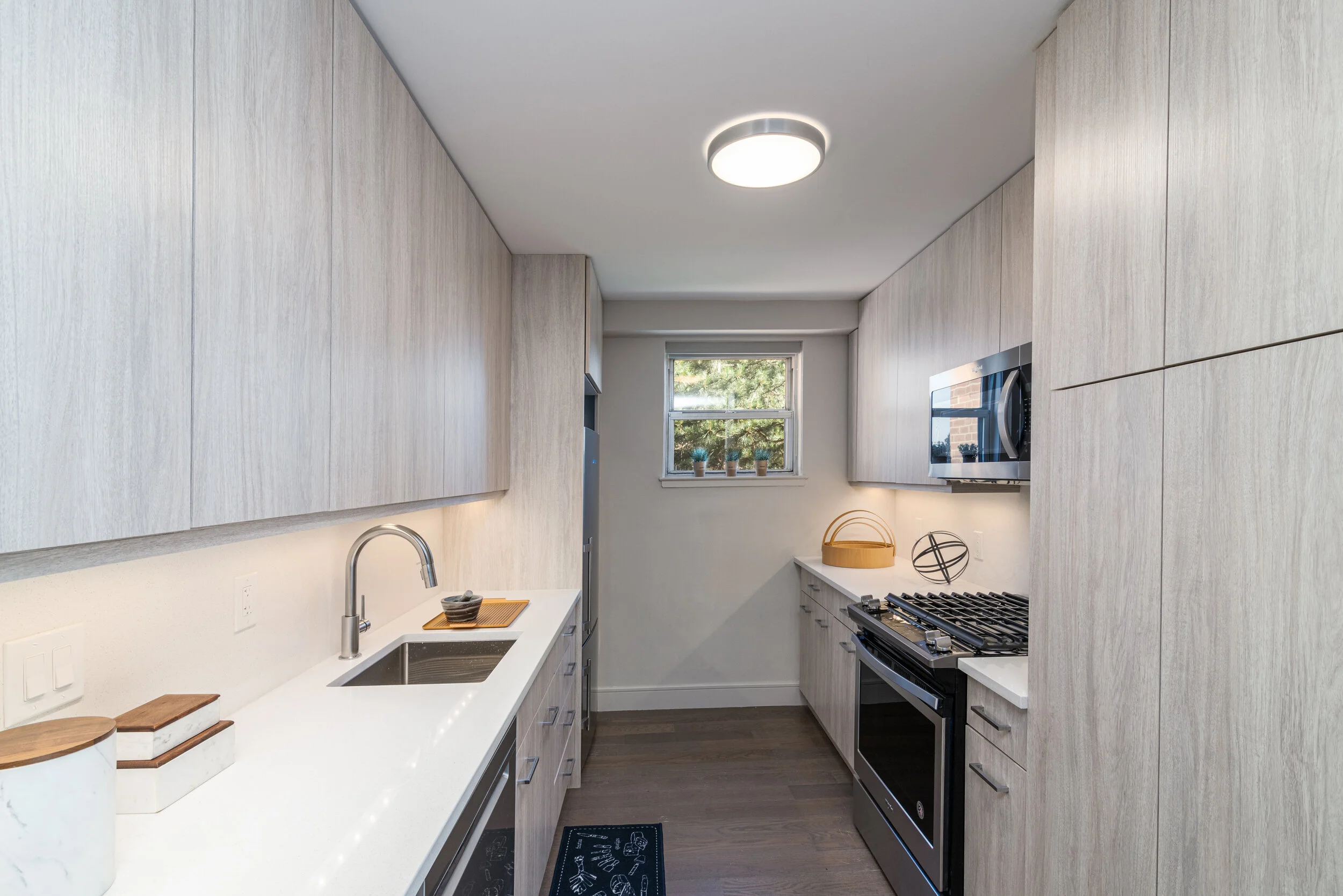 Modern House Interior Kitchen