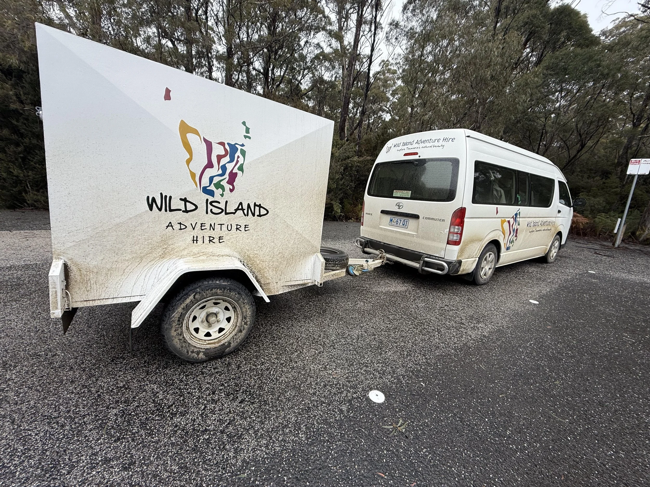 12 seater wild island adventures bus