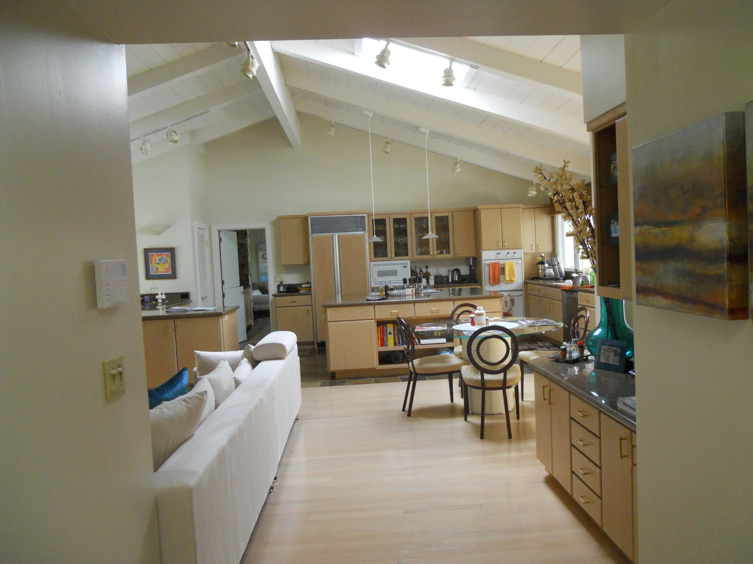 old kitchen.JPG
