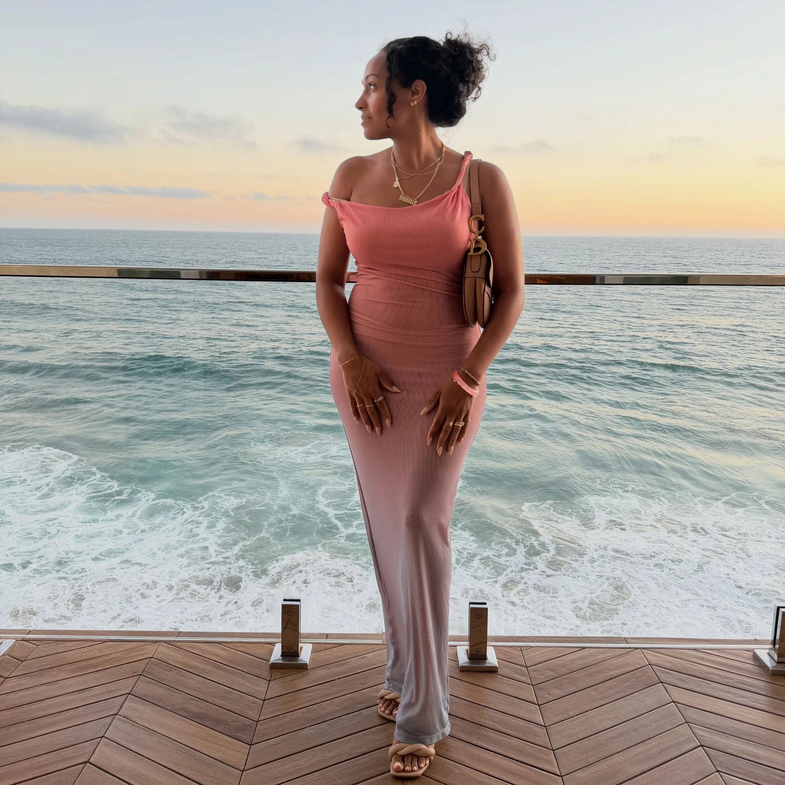 For my birthday, my biggest wish was to be by the ocean playing mermaids with my littles 🥰 thank you to my husband for making this birthday absolute perfection- no notes. @_imdrewski 

I wore this dress one year ago at my baby shower and it felt sym