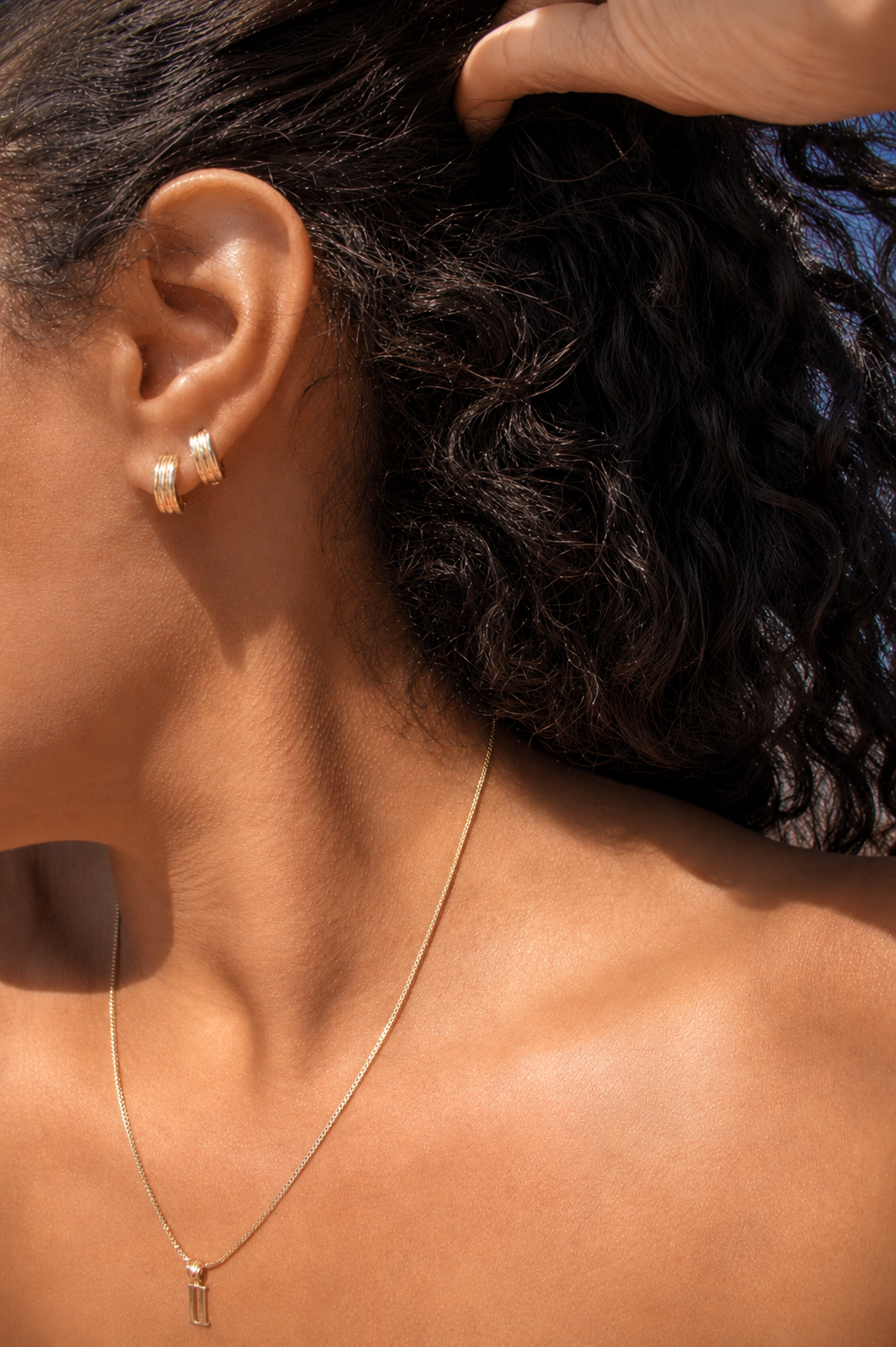 textured mini hoops.png
