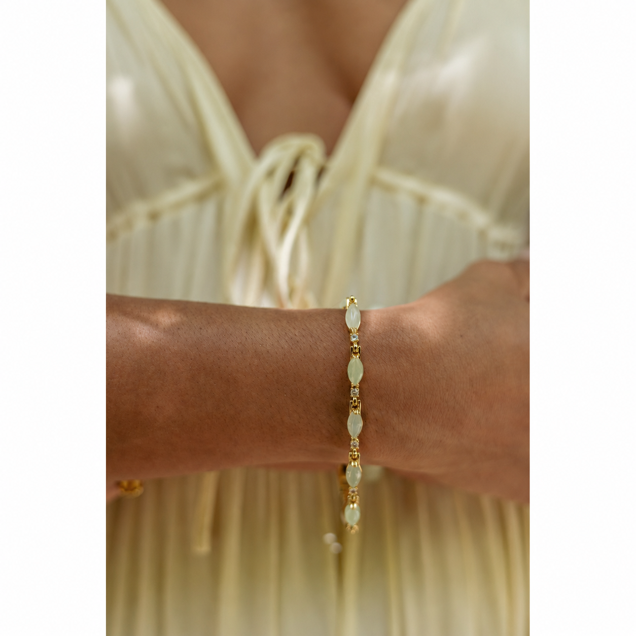 jade link bracelet.png