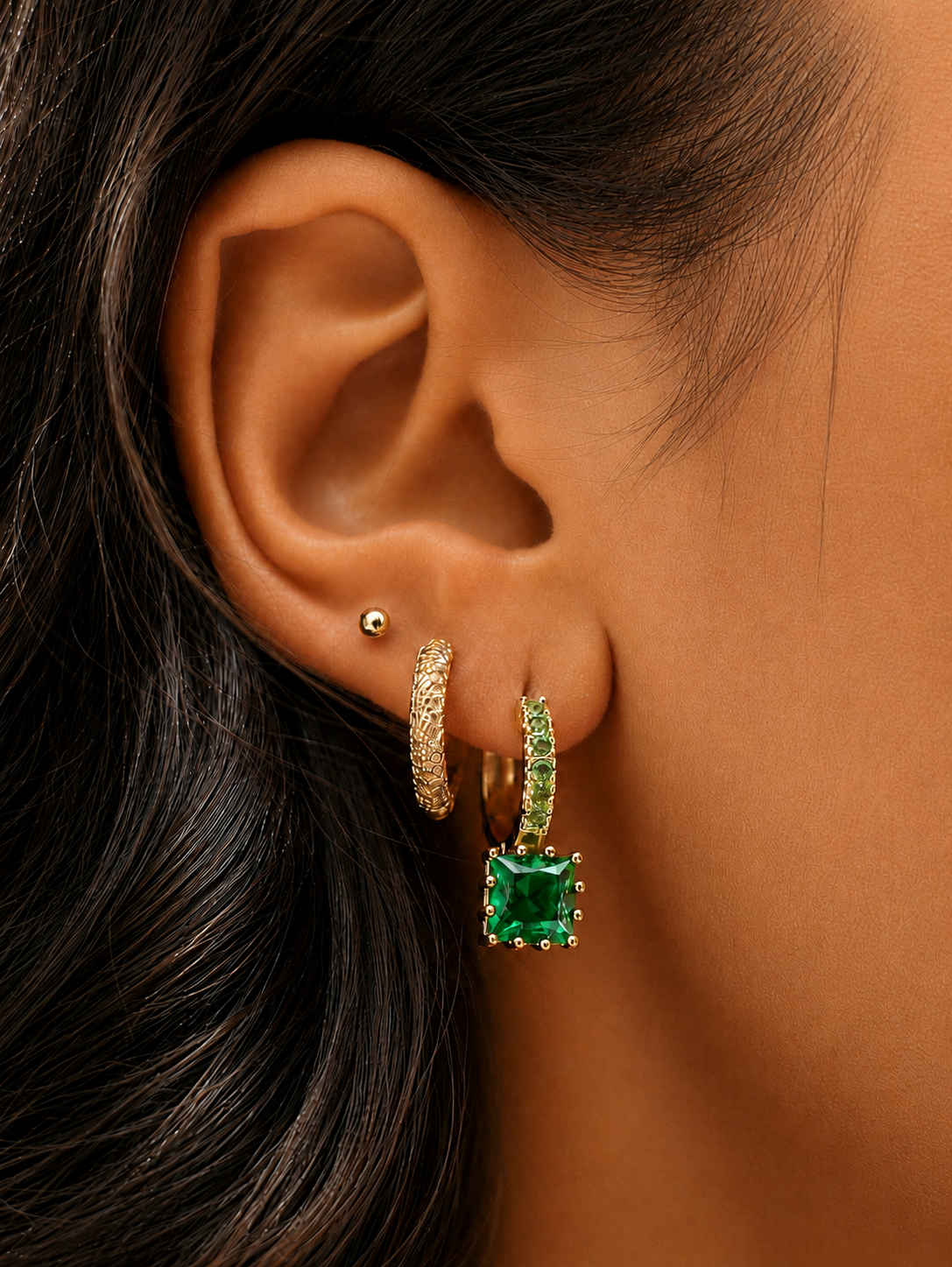 green basket gbezel earring.png