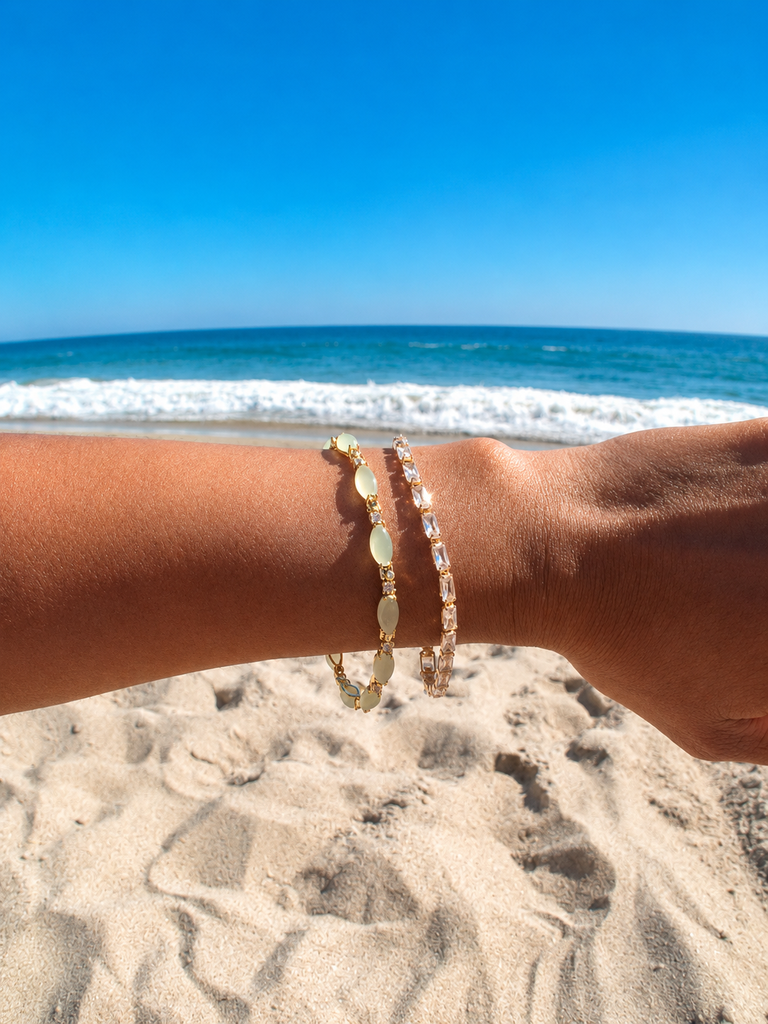 jade bracelet.png
