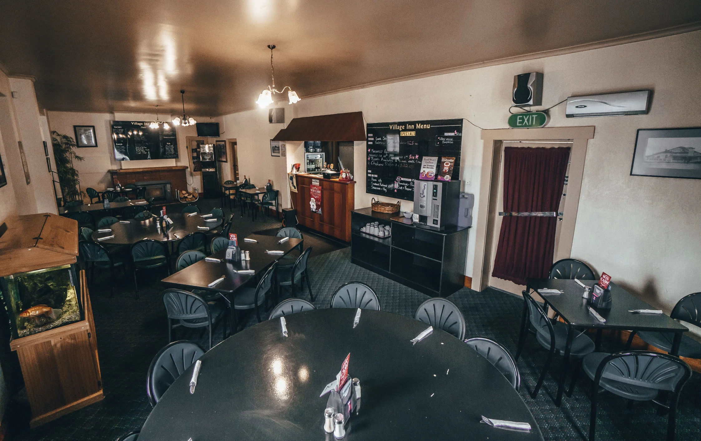 Village Inn ( Web) (6 of 16).jpg