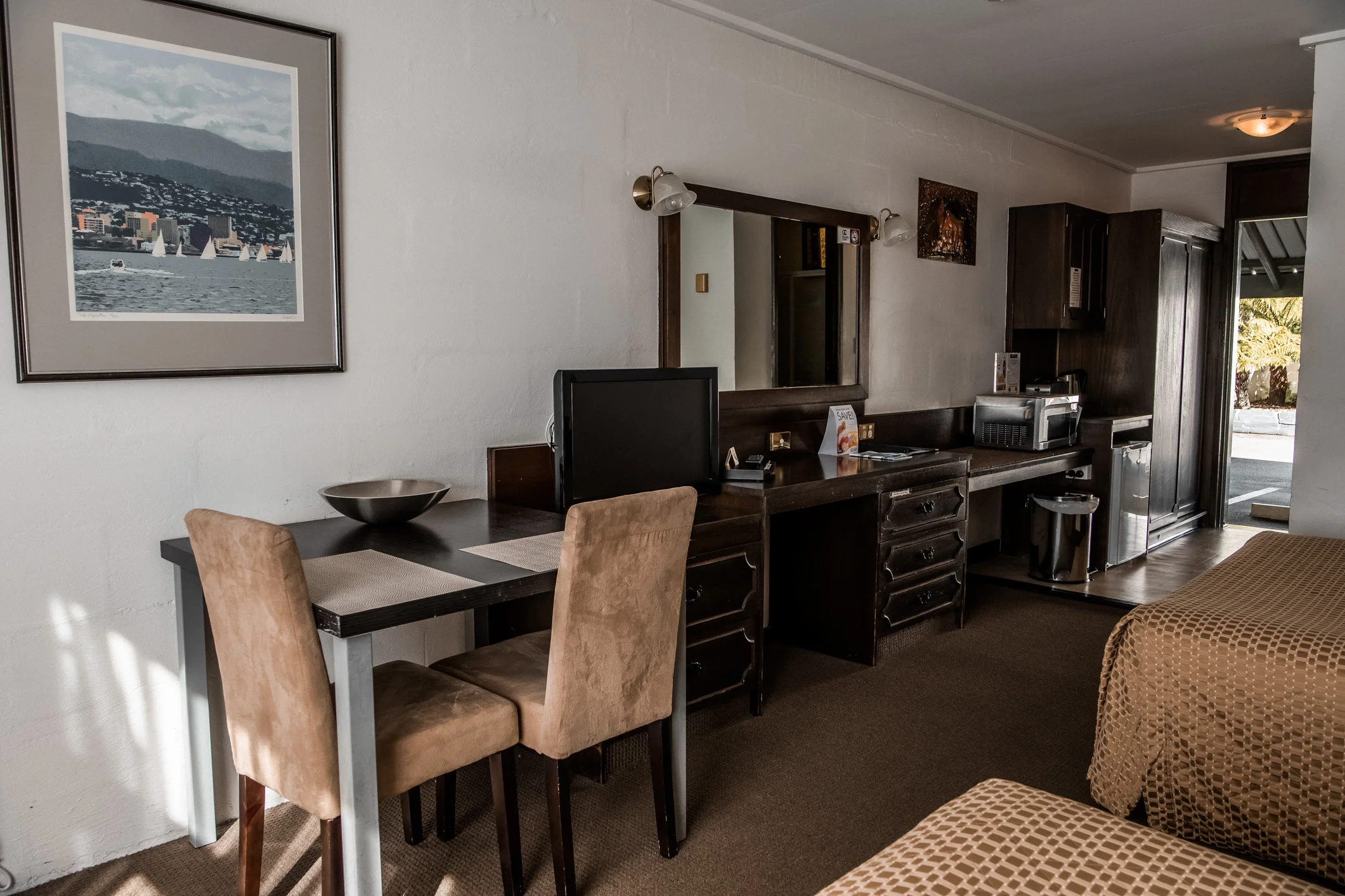 Strahan (Web) (28 of 28).jpg