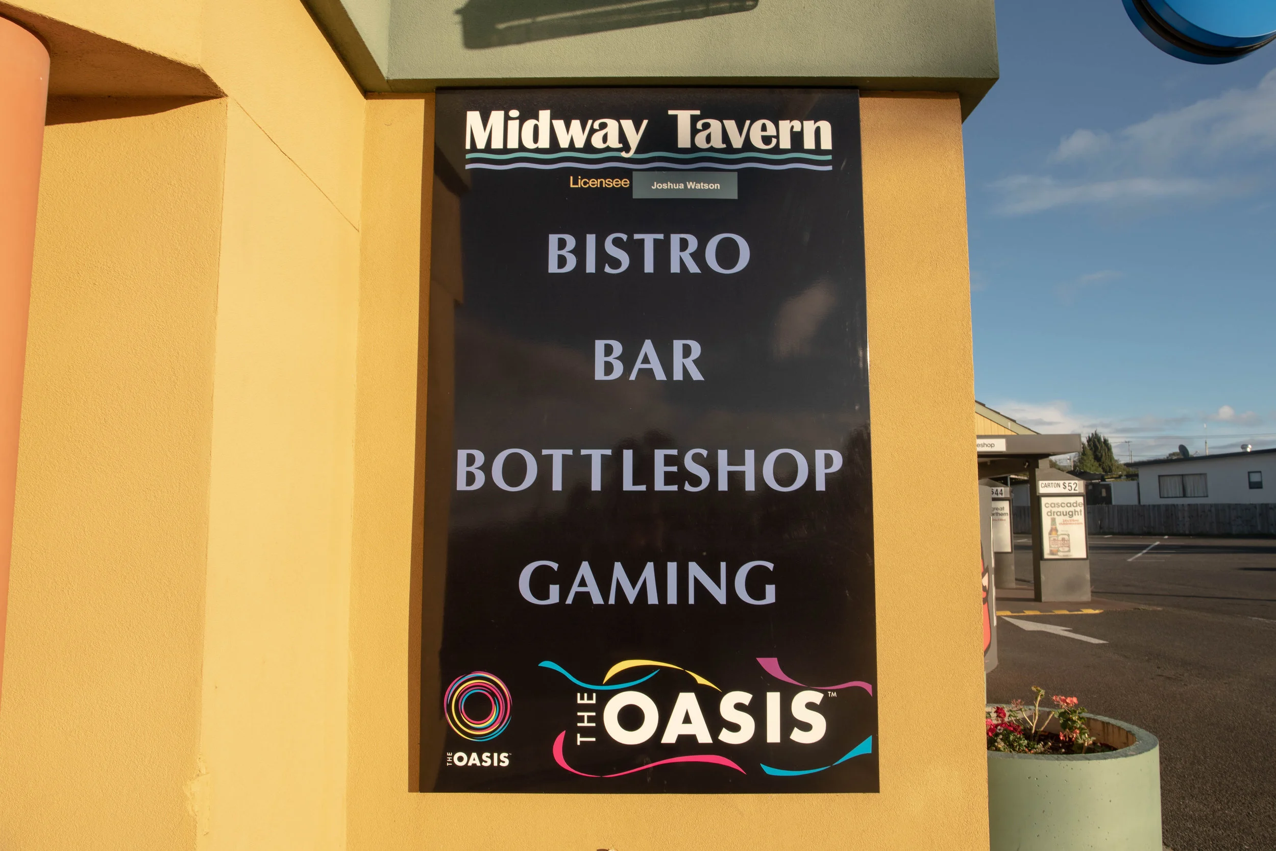 Midway Tavern (3 of 31).jpg
