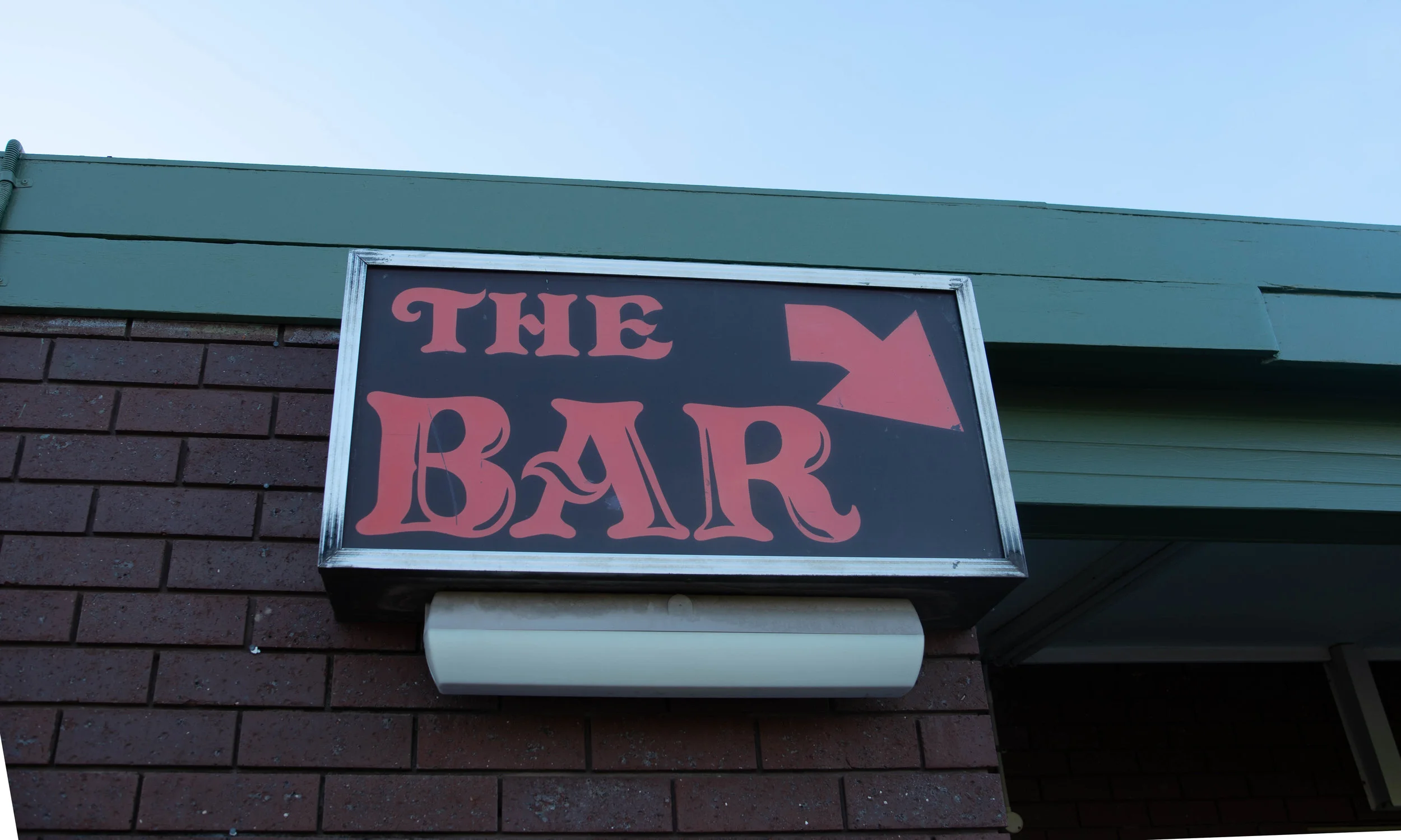 Midway Tavern (12 of 31).jpg