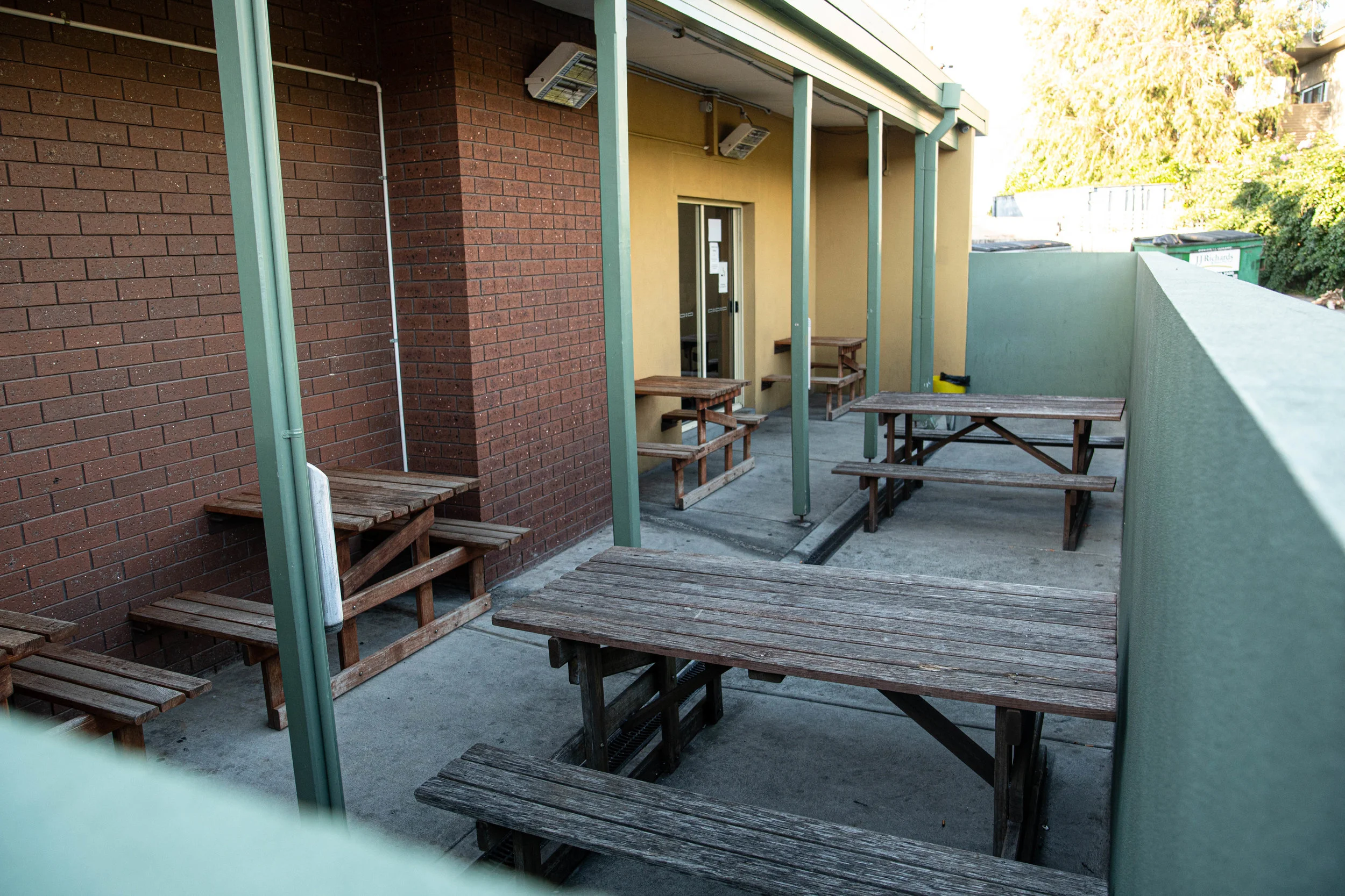 Midway Tavern (14 of 31).jpg