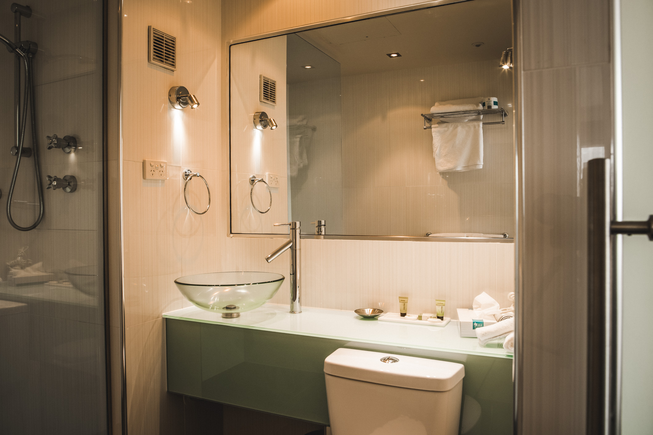 Gateway Hotel (Web) (2 of 15).jpg