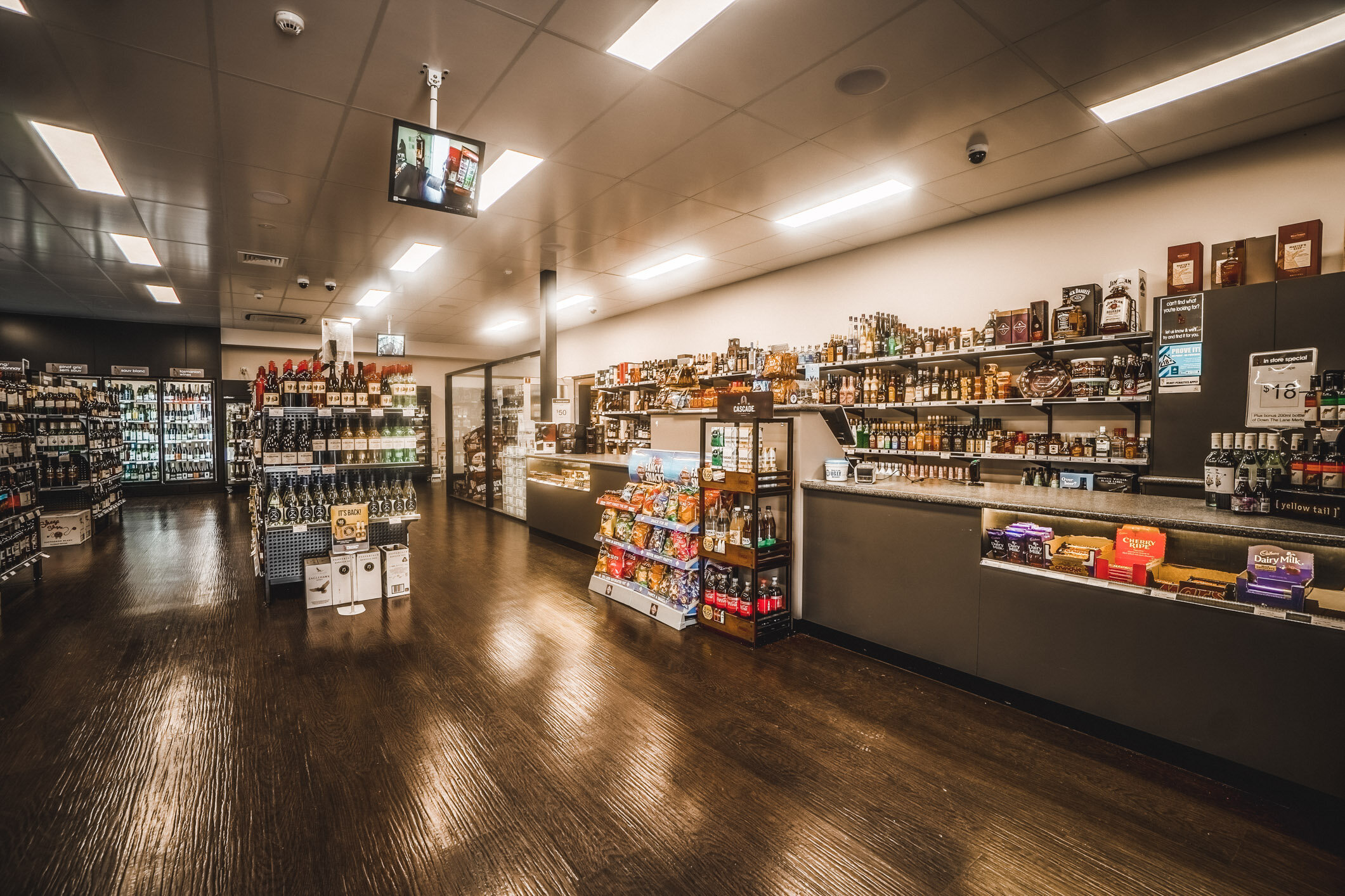 Risdon Brook Hotel (Web) (20 of 24).jpg