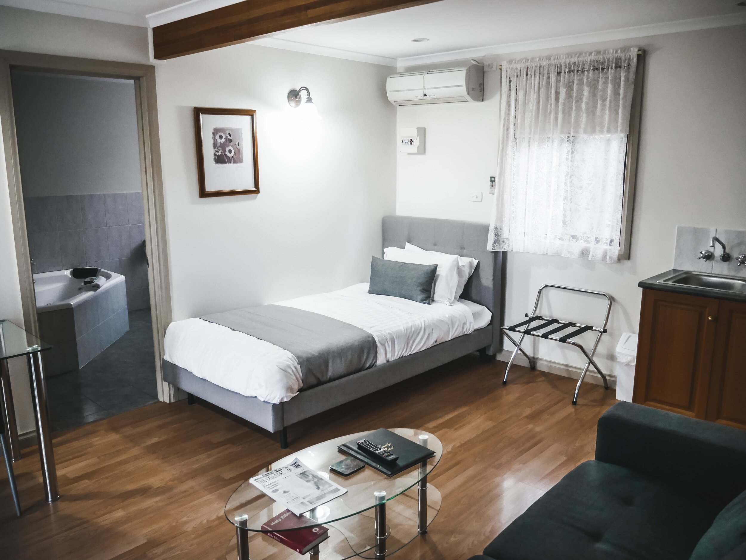 Roney (Full) (160 of 201)(1).jpg