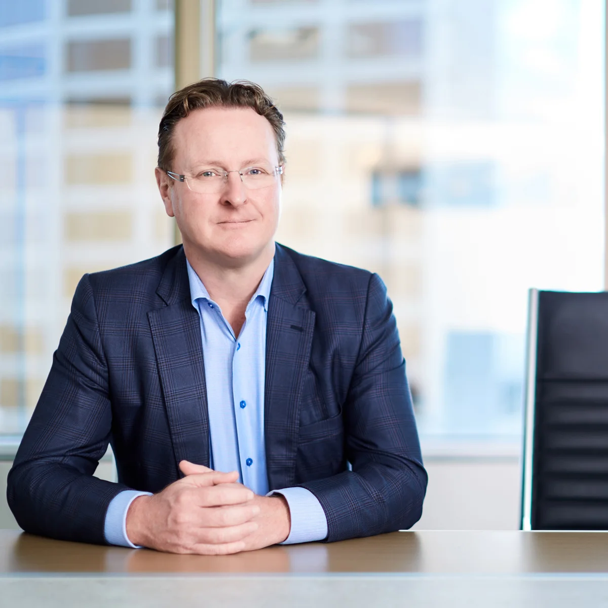 Tim Dwyer4394  crop square .jpg