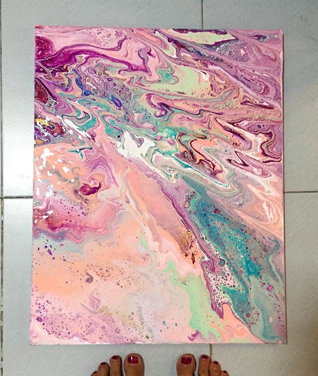 This one reminds me of cotton candy š.... #art #abstract #arte #acrylic #painting #pintura #artspotlight #dailyart #instaart #artistsoninstagram #candy #pastel #sweet