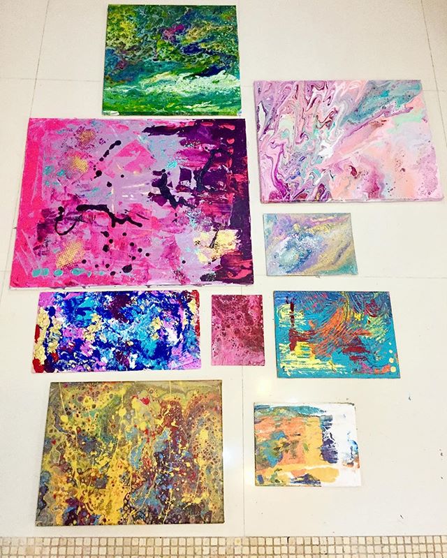 My collection of abstract paintings for the ISZAF summer challenge... even though the challenge may be over I enjoyed exploring a new direction in my work and will continue to explore different acrylic techniques:) .... #abstract #art #artistsoninstagram #paintings #arte #artwork #pintura #abstracto #acryliccells #colour #happy