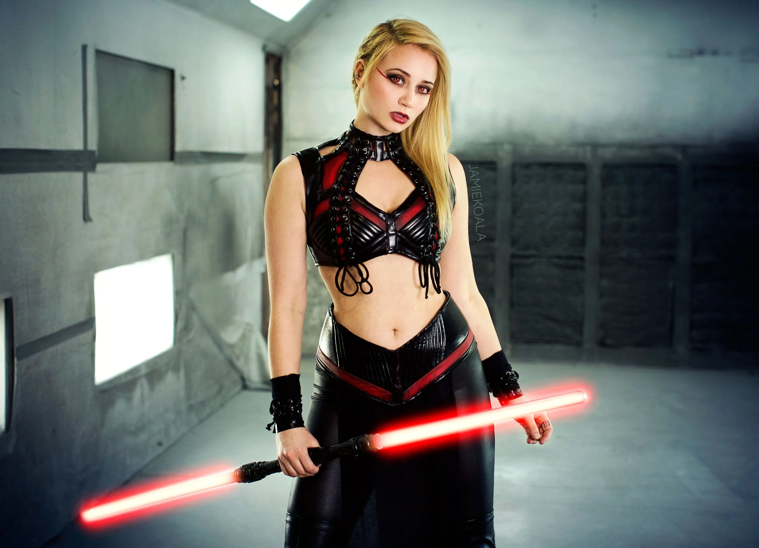 Jamie-Koala-Sith-Social-LR-2.jpg
