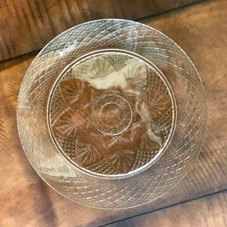 cut glass dinner plate2.jpg