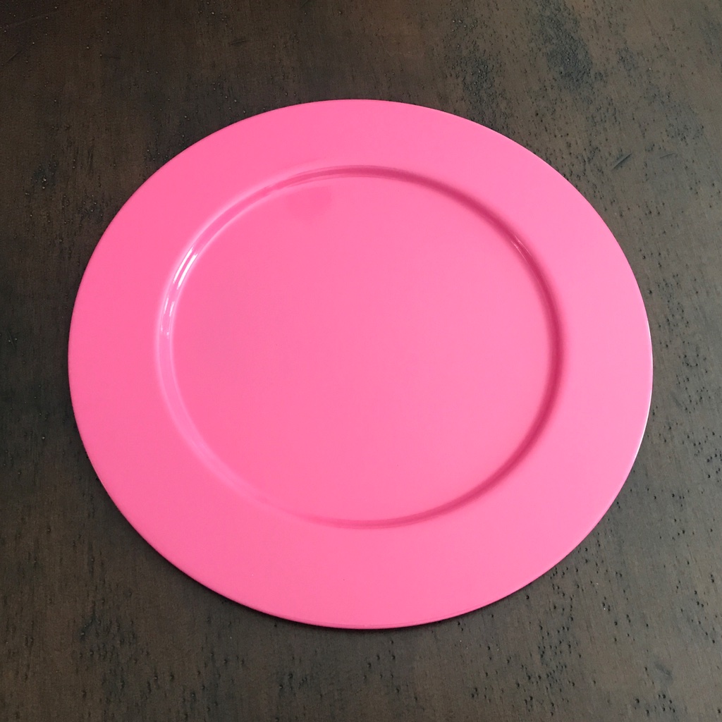 pink charger plate.jpg