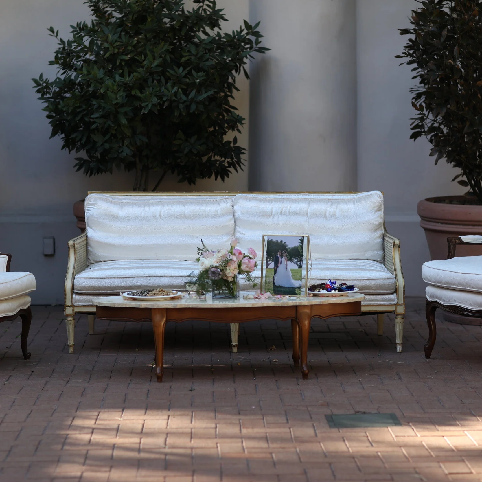 hollywood regency couch.JPG