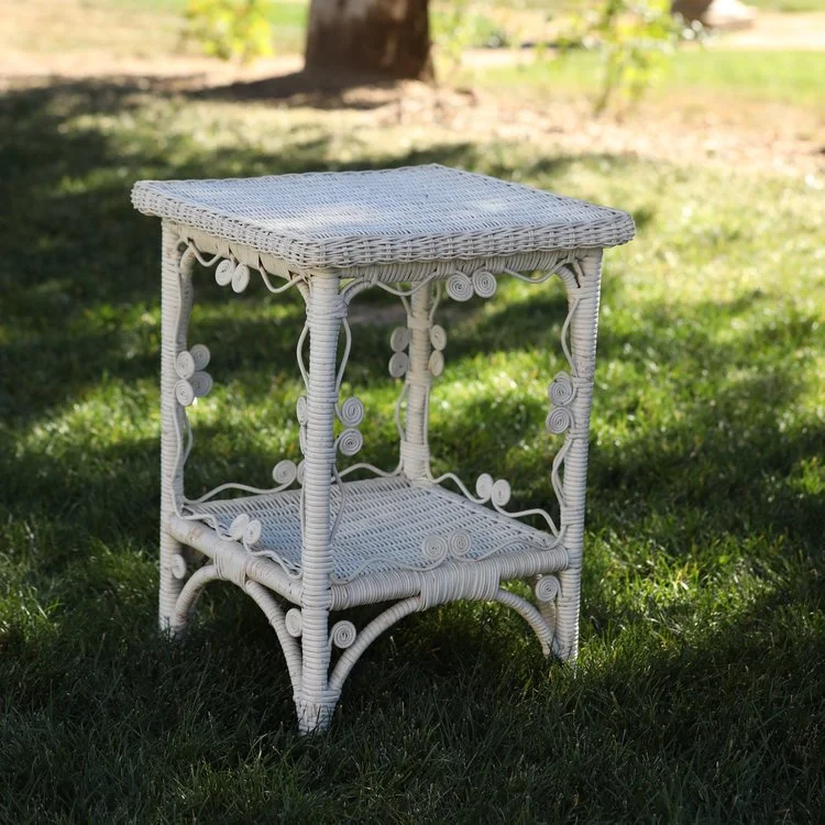 square+white+wicker+accent+table.JPG