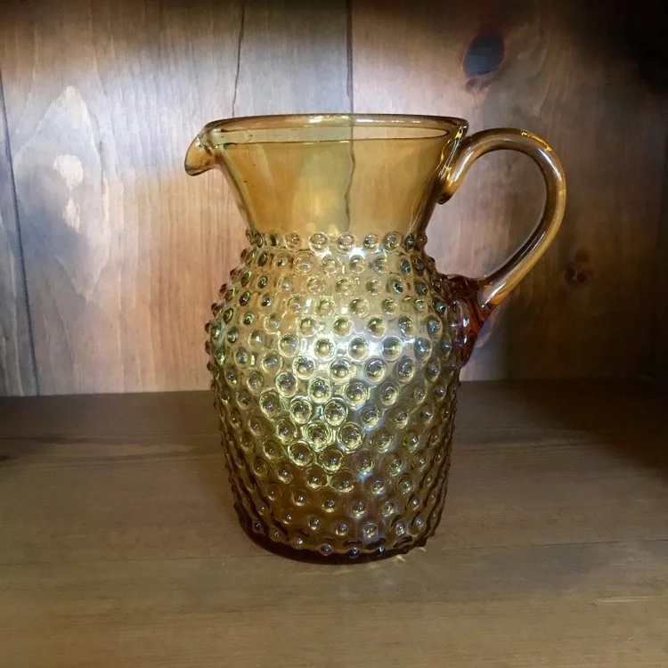 amber+pitcher2.jpg