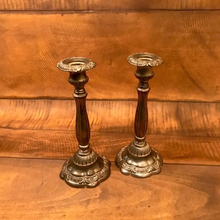 pair+of+silver+candlesticks3.jpg