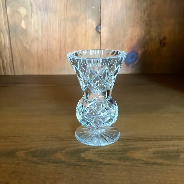 tiny+vase+4.jpg
