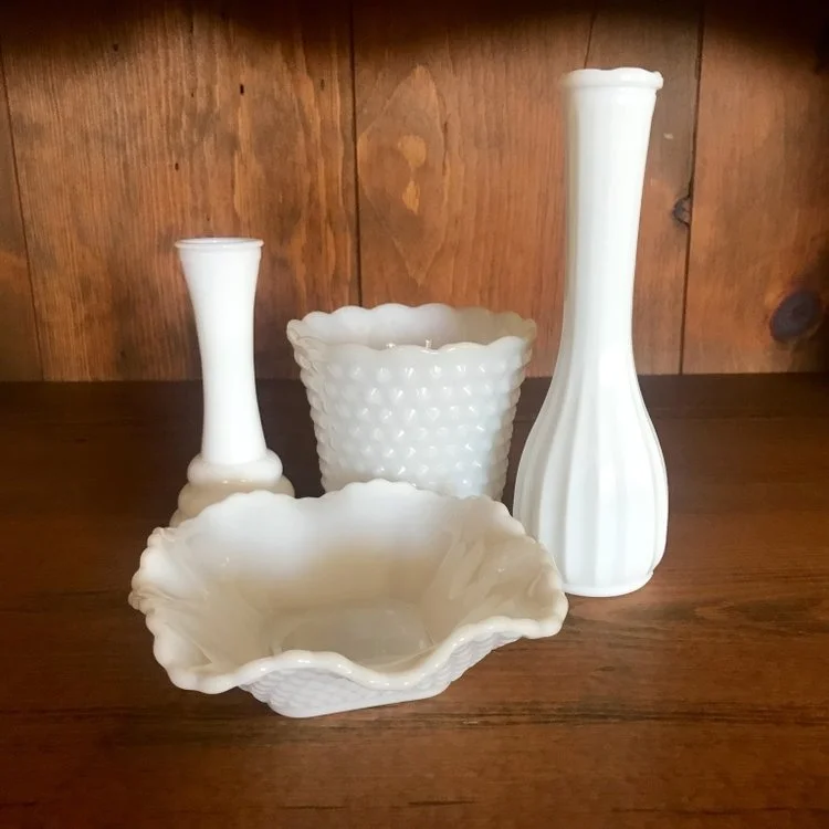 milk+glass+vases88.jpg