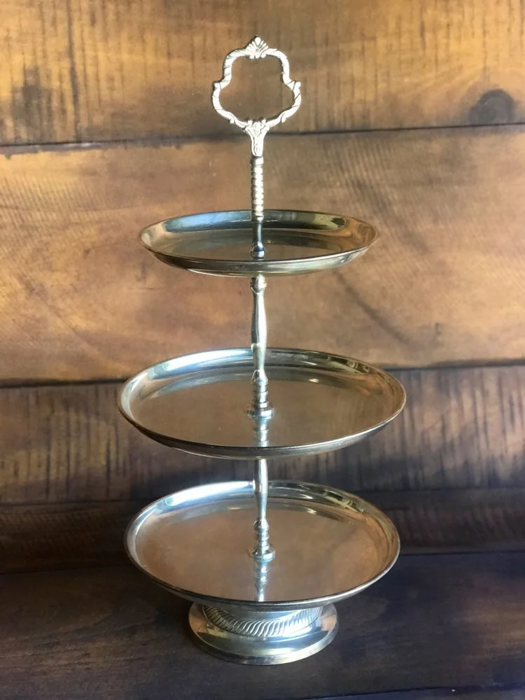 silver+tiered+tray.jpg