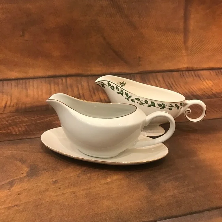 gravy+boats+2.jpg