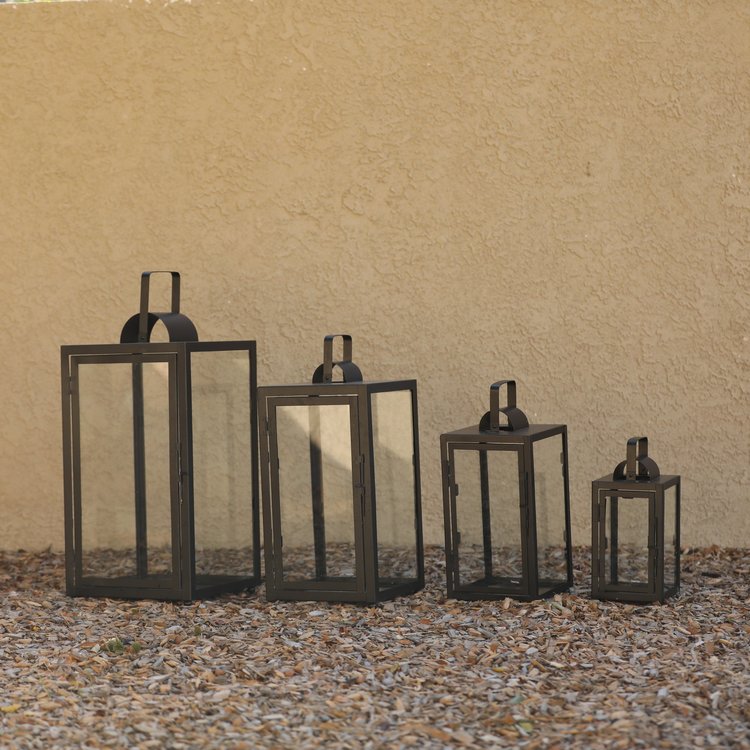 lanterns+2.JPG