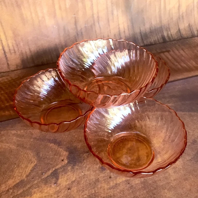 Pink Swirl Bowls 4" bowls. Good for soup or salad.