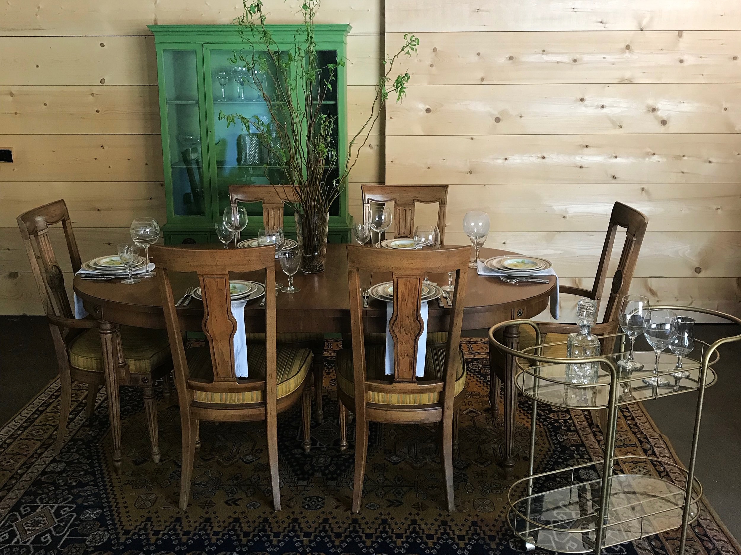 Cozy Mid Century Dining Room