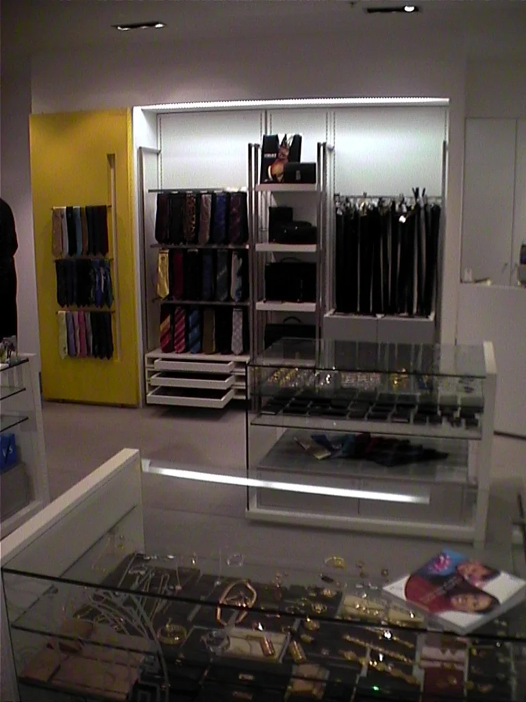Versace4.jpg