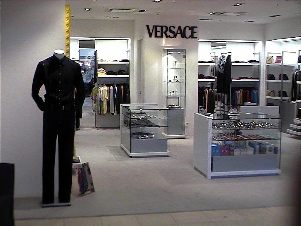 Versace5.jpg