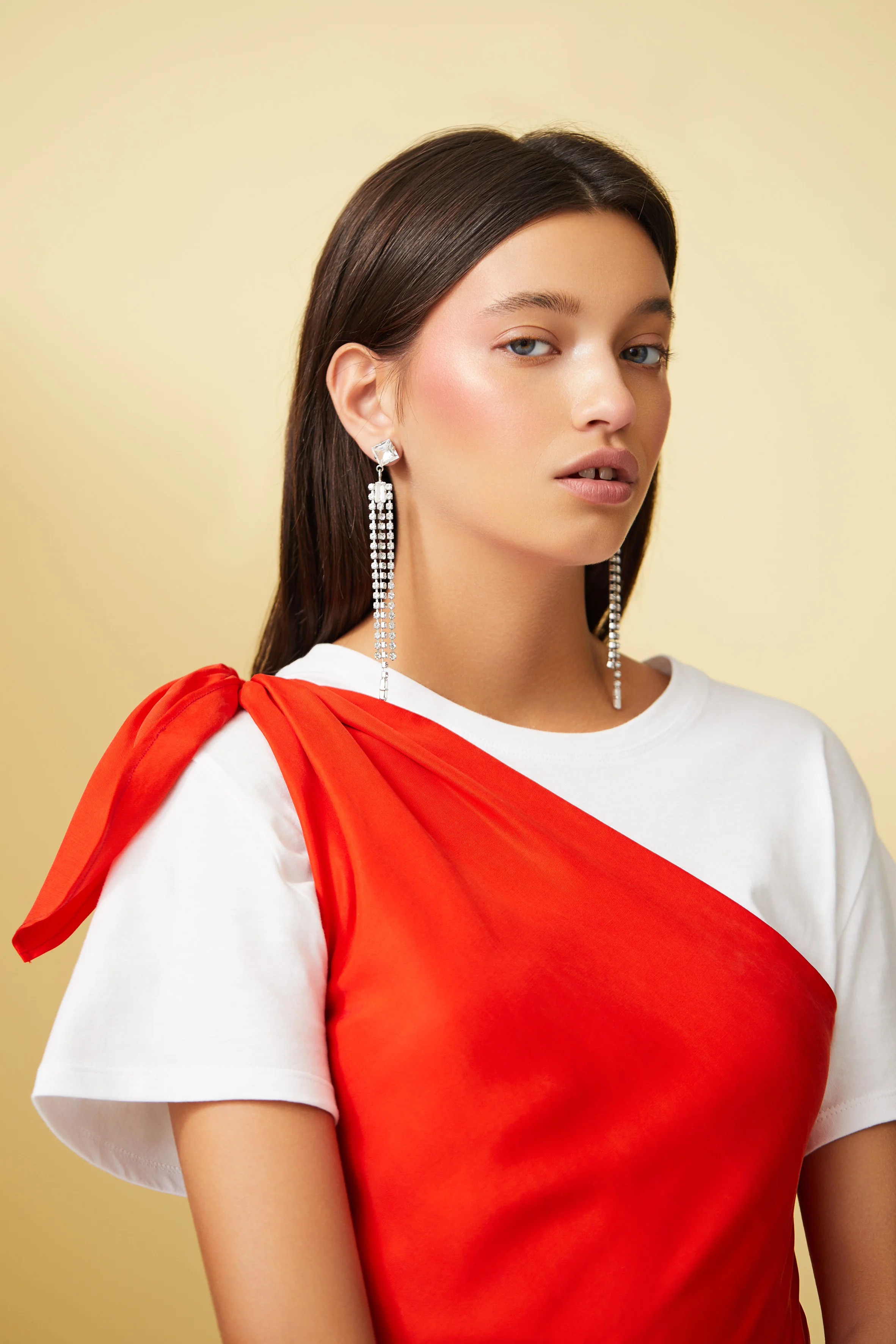 Anna Hubble_Sylist_Sicky Mag_Kristina Yenko_AZLIN8506.jpg