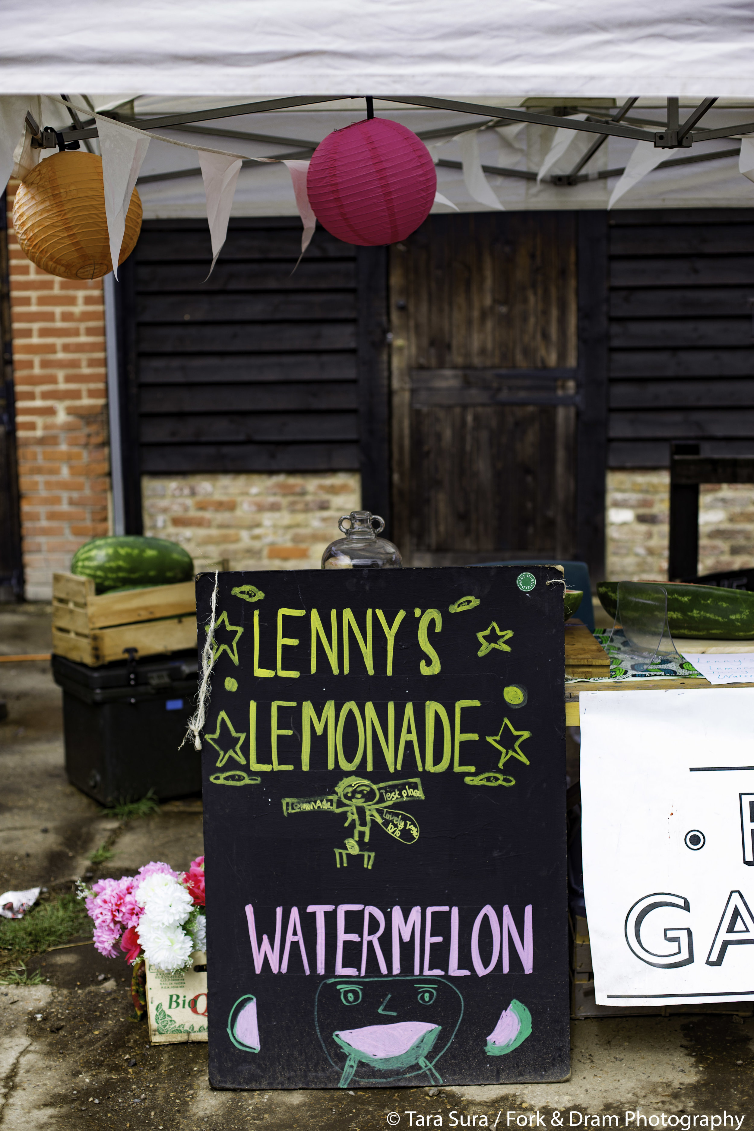 THE FOOD GATHERERSERVES... LENNY'S LEMONADE (FOR LOMBOK) Find out about upcoming Food Gatherer's food events and enjoy some welcome refreshment with water melon slices and Lenny's Lemonade which is being sold in aid of the relief work on …
