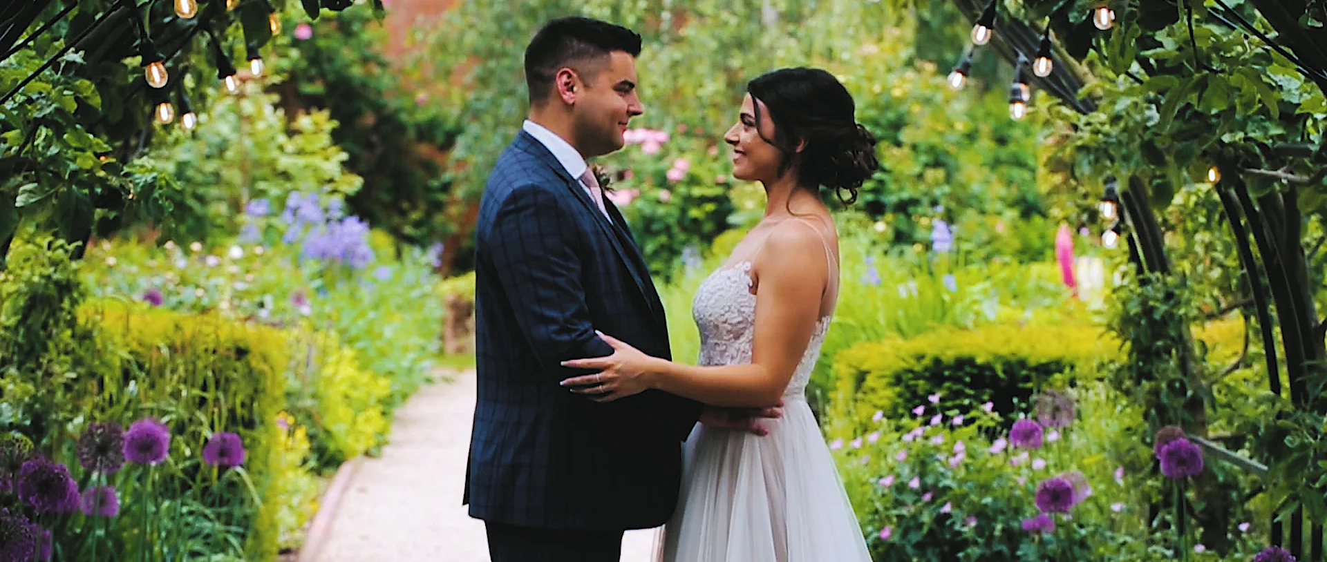 Charity & Paul_Sneak Preview_2.jpg