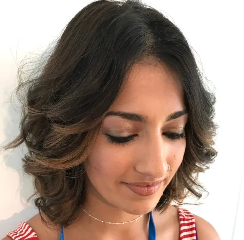 Soft bronze eye and bouncy waves for this ASOS'er!&nbsp;