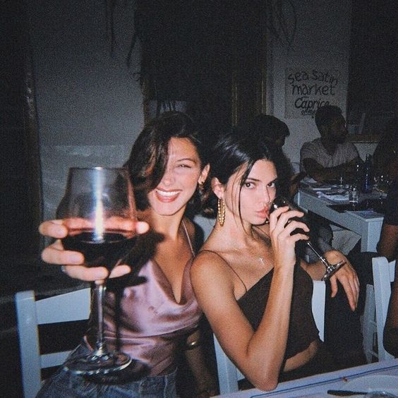 Raise your glasses, drop the beat