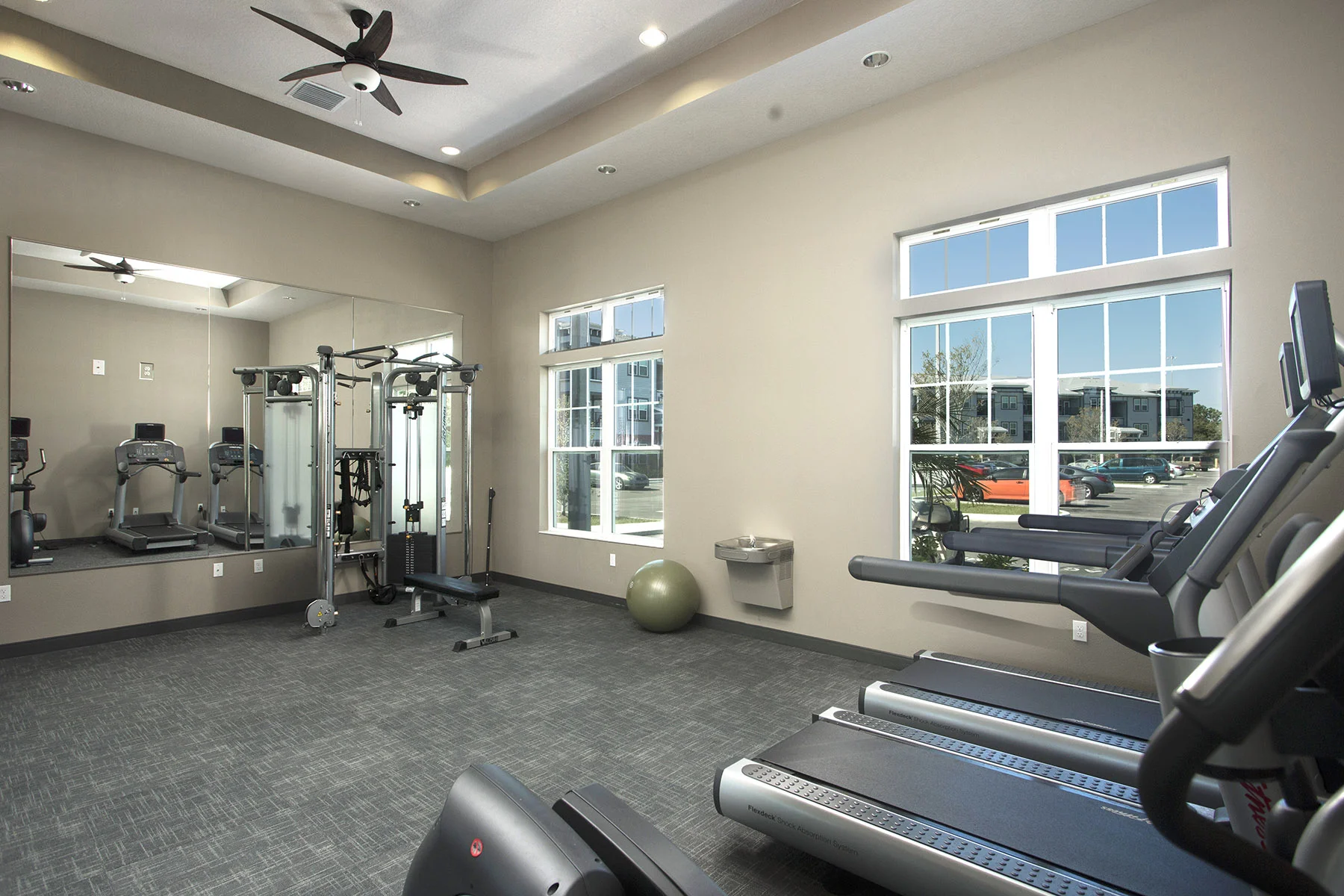 CharlestonEdge-Rental-Apartment-Brandon-Tampa-Florida-Pool-Bedrooms-Fitness-Center-Gym.jpg