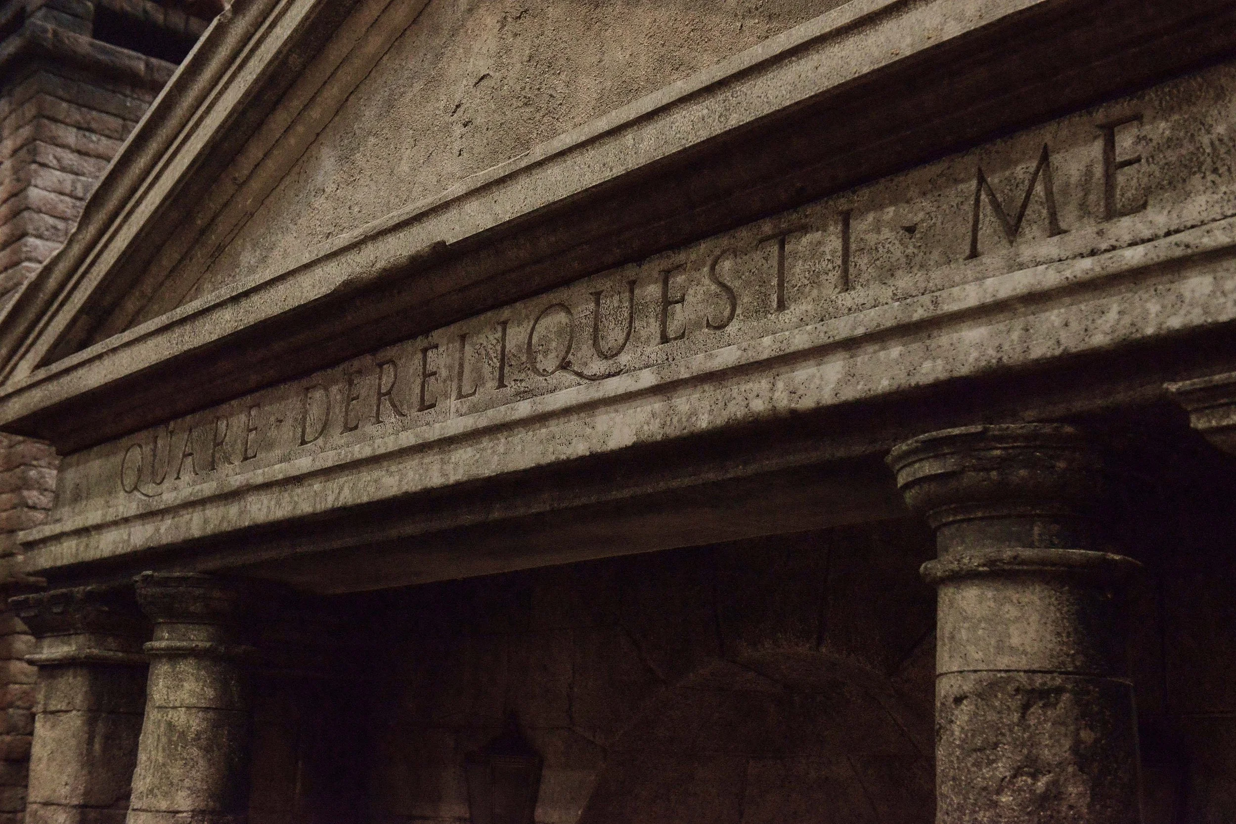 ALICIA'S BEDROOM 1.jpg