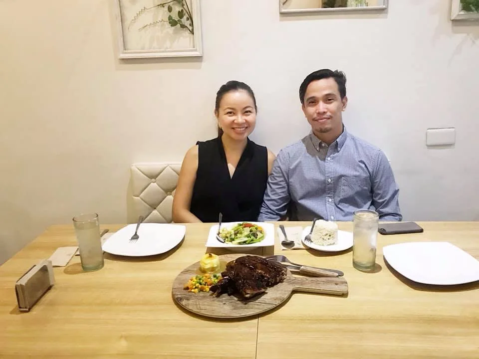 One of the very first legit dates that we had.. both dressed up, I actually had makeup on, lol! This was just at the village deli but still, so happy we’re back to dating <3