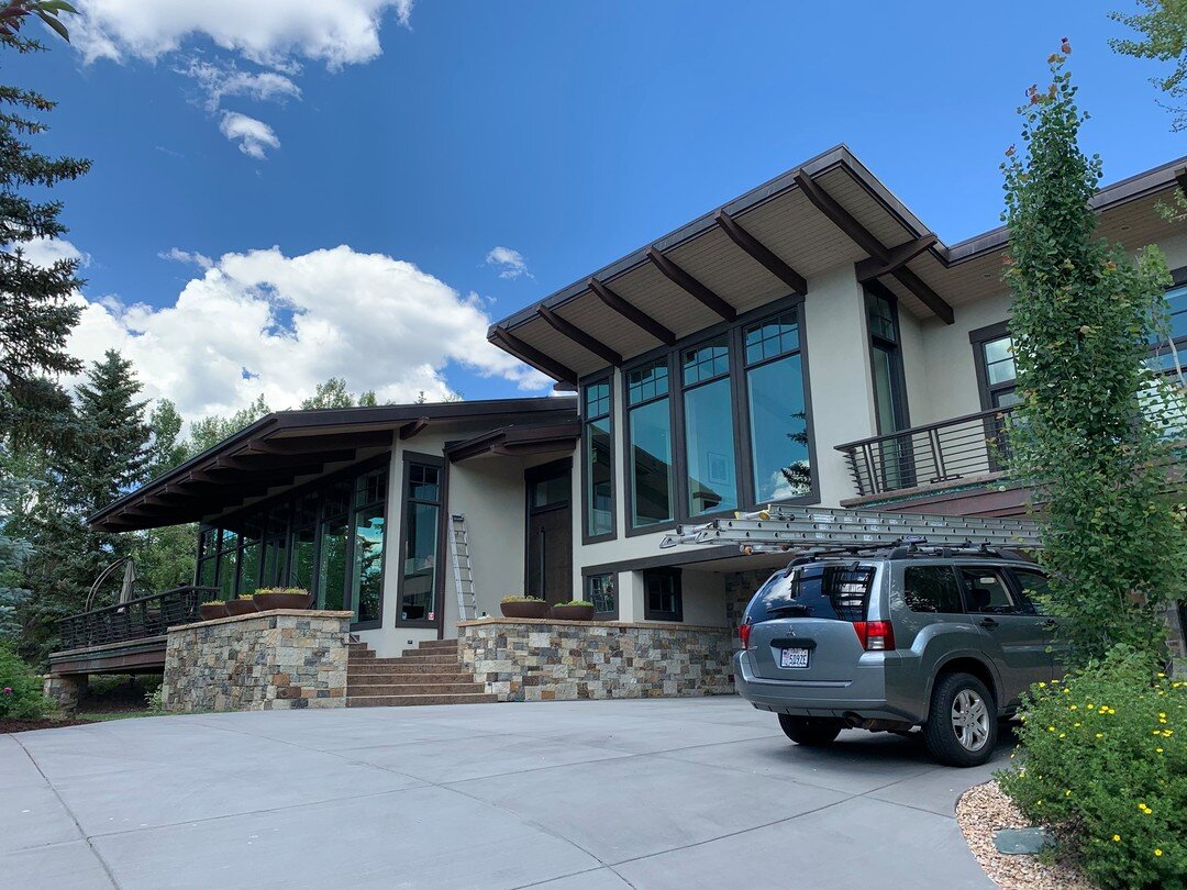 A beautiful home in Park City with clean windows, thanks to our team of happy window cleaners.  Need your windows cleaned? Call us for a free estimate. (801) 943-8832