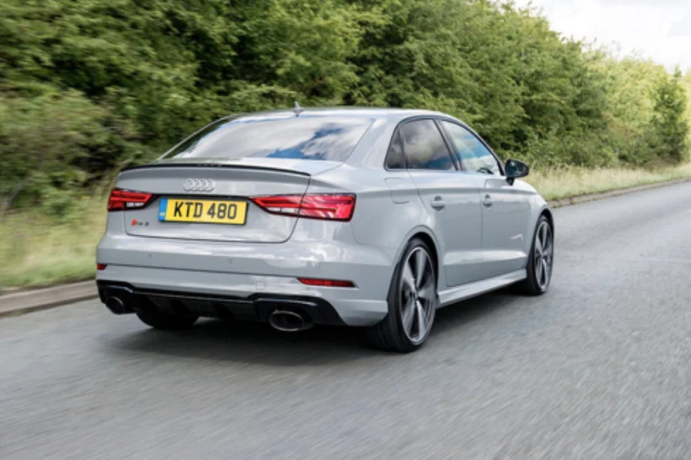 Audi Saloon.jpg