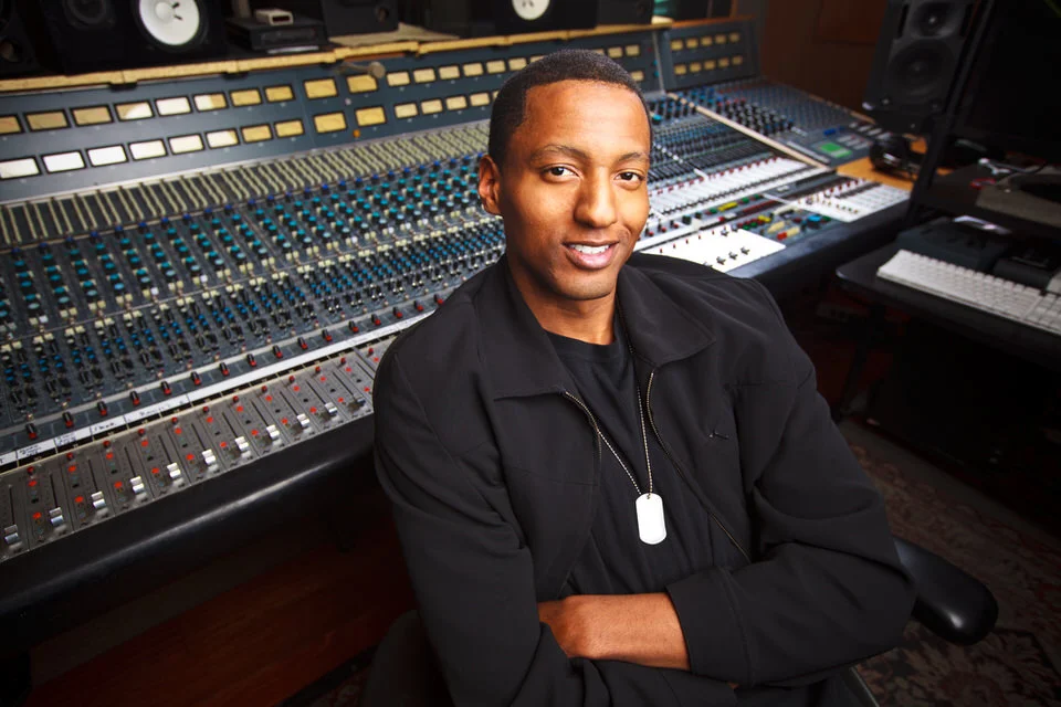 African-American-Recording-Engineer-in-the-Studio-169967012_2122x1415 (1).jpeg
