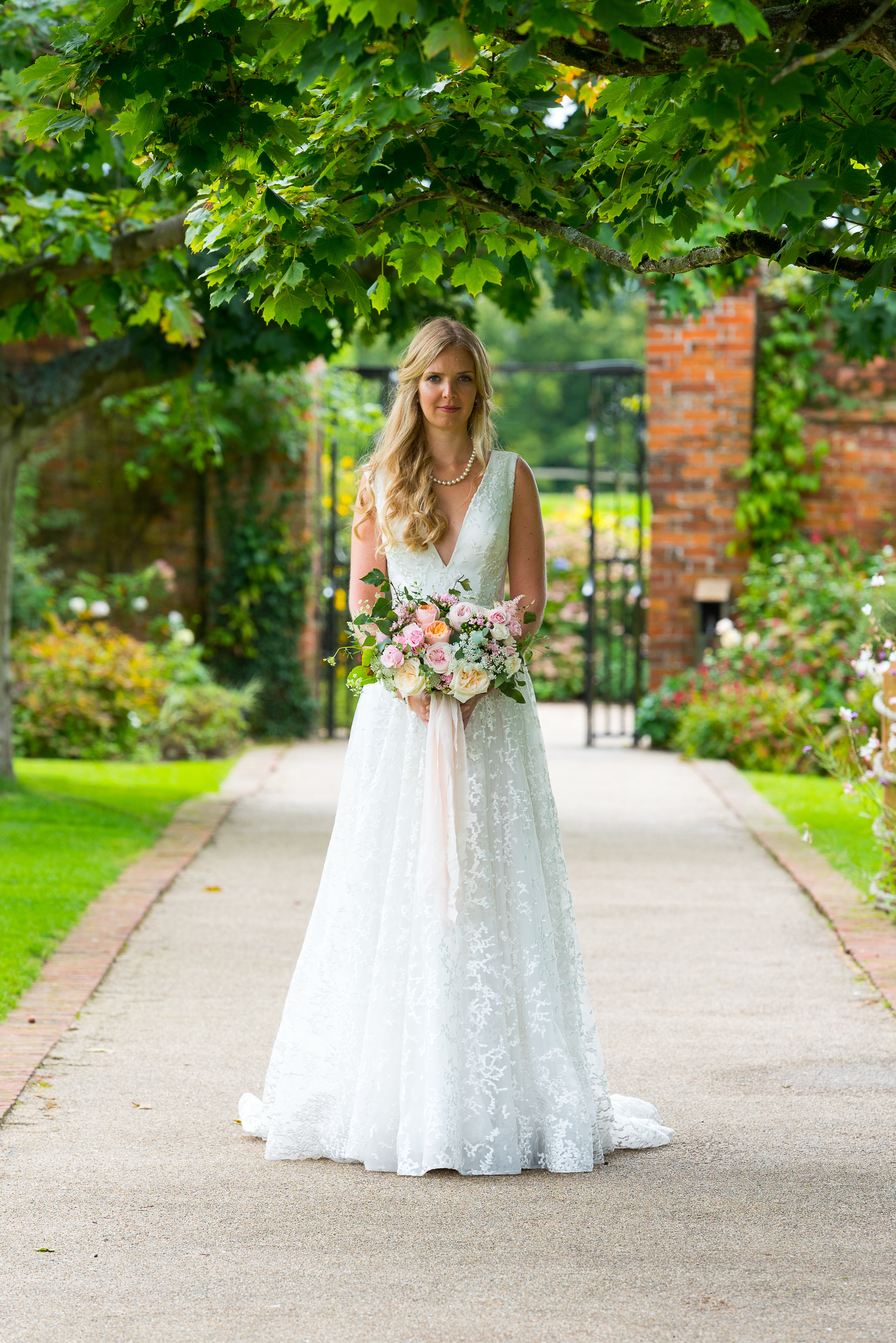 Modern English Rose Bride,  Flowers by Petal and Wild, Image by VBM Photography-39.jpg