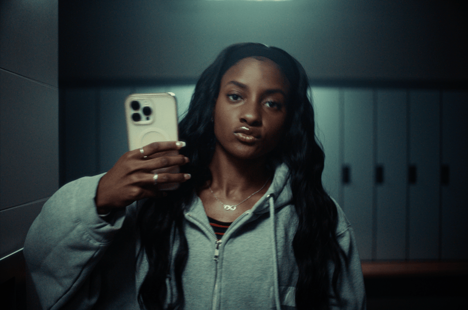 Sheriauna Selfie.gif